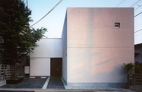 COLLIS （コルリス）