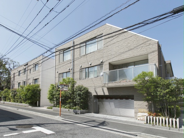 島津山テラス (ShimazuYama Terrace)