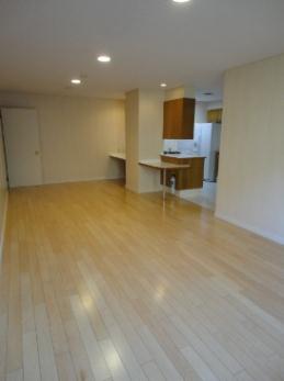 HOMAT WOODVILLE (ホーマットウッドビル)