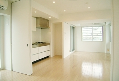 アパートメンツ白金三光坂