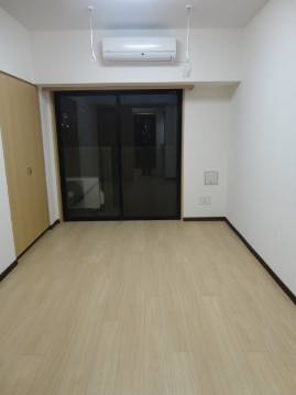 ルーブル神宮前