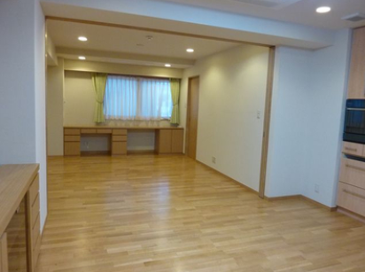 House of KUZE（ハウスオブクゼ）