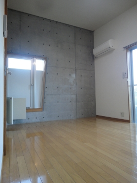 M&N（エムアンドエヌ）