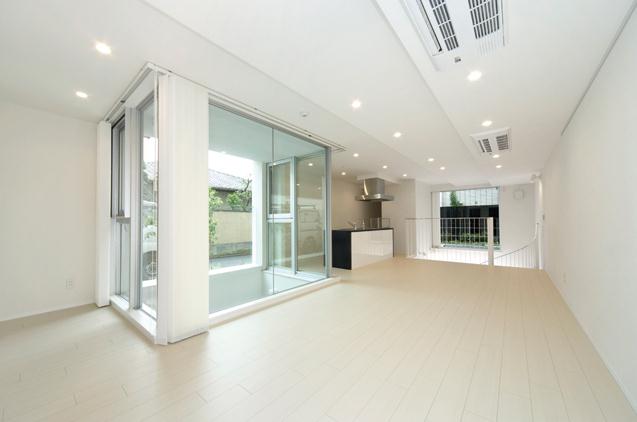 アパートメンツ西麻布霞町 (Apartments西麻布霞町)