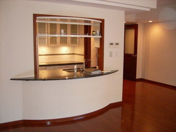 ヴェーゼント赤坂新坂  （Vezent AKASAKASHINSAKA）