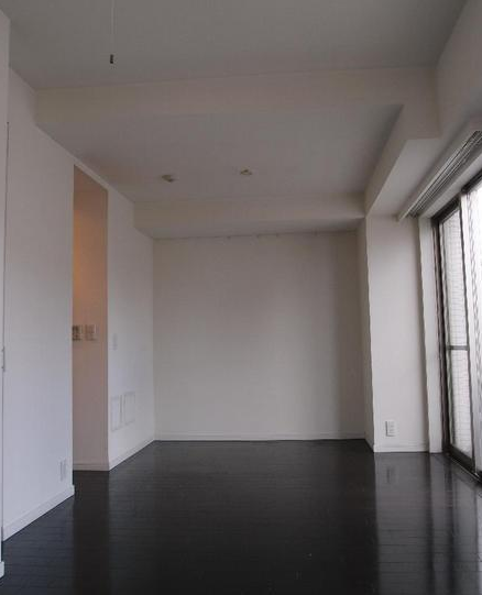 クオリア目黒大橋ウエスト （QUALIA 目黒大橋 WEST）