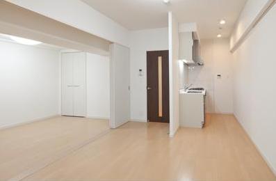 ユーストリア駒沢 （USTORIA KOMAZAWA）