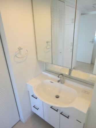 ドム麻布台ルミネス (DOM 麻布台 LUMINES) ドム麻布台ルミネス (DOM 麻布台 LUMINES)